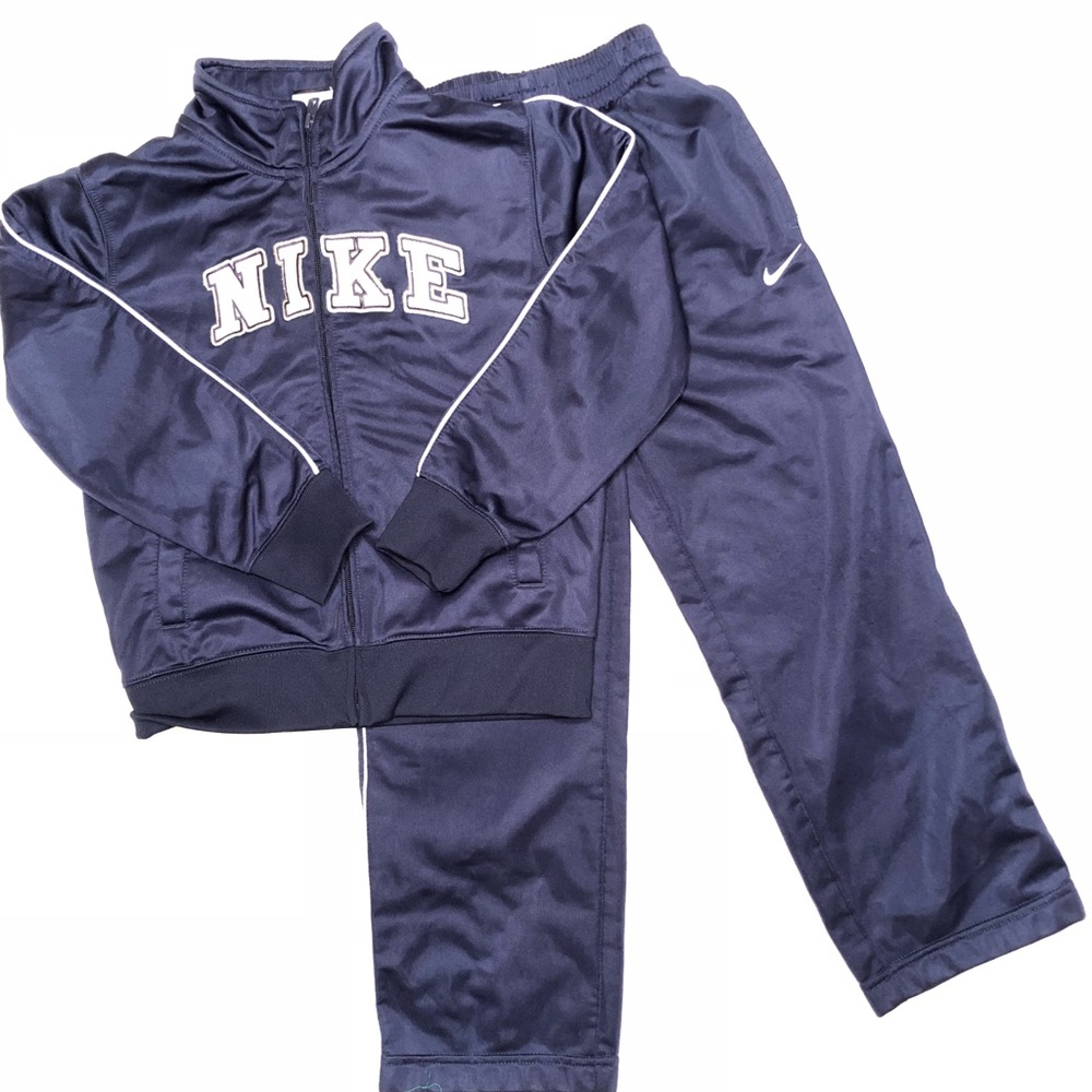 Boys Nike Polyester Track Suit - Size 6